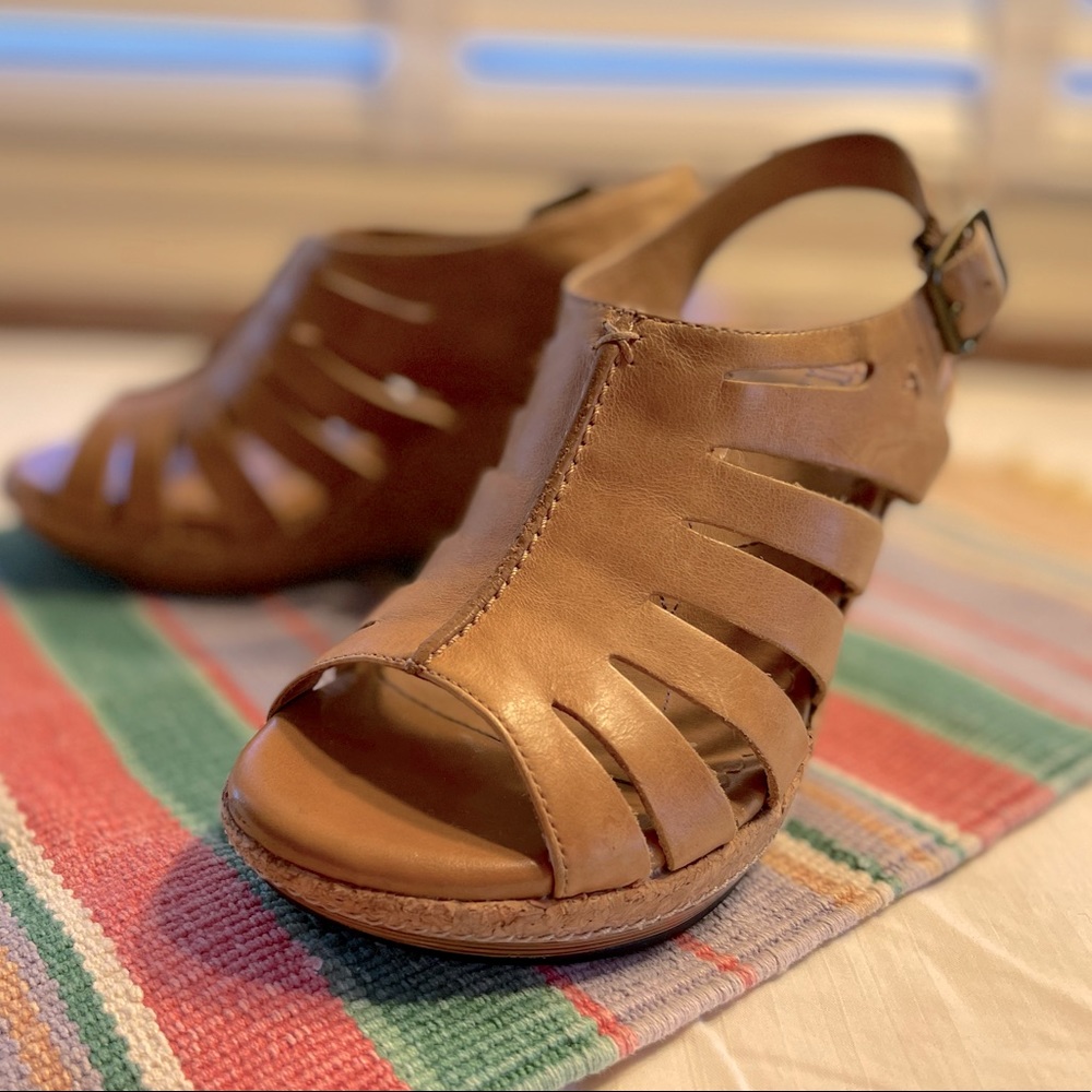 Indigo by Clark’s cork wedge sling back strappy sandals 3.5 inch heel size 6.5